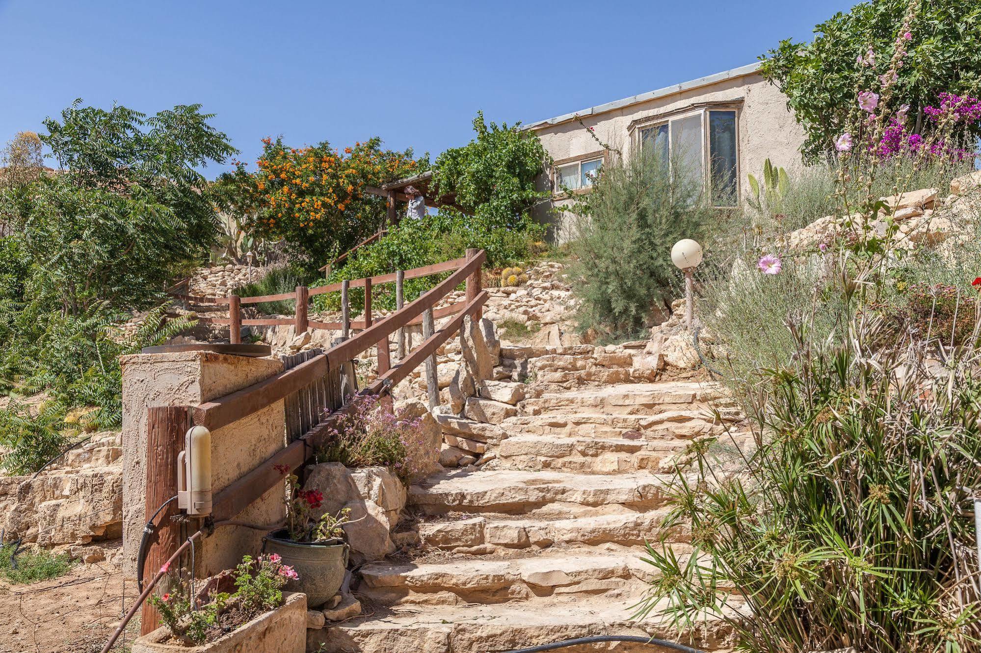 Villa Alpaca Farm - חוות האלפקות à Mitzpe Ramon Extérieur photo